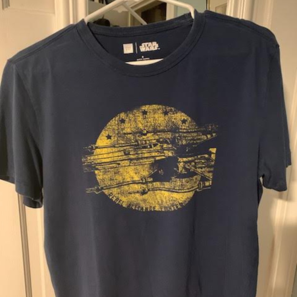 Gap Single Stitch Star Wars T shirt, Size S
